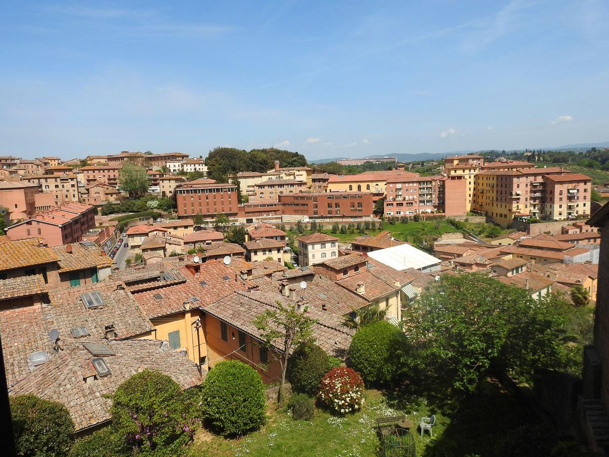 Appartamento Mimosa Siena Exterior foto